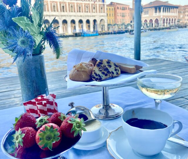 Breakfast in the hotel’s Venice M’art