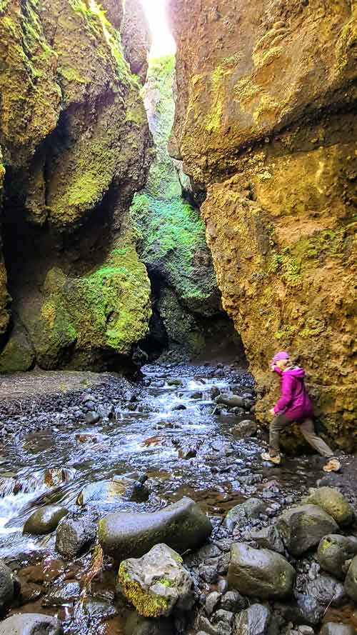 Hiking a secret chasm