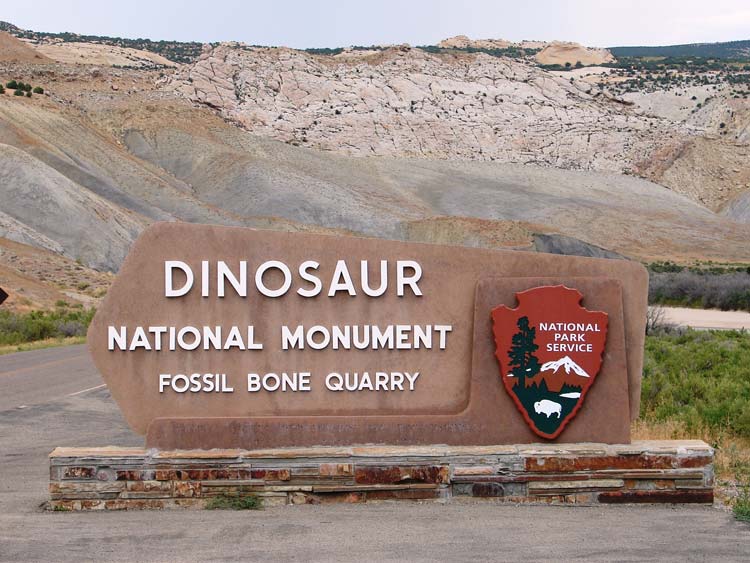 Visiting the Fossil Bone Quarry