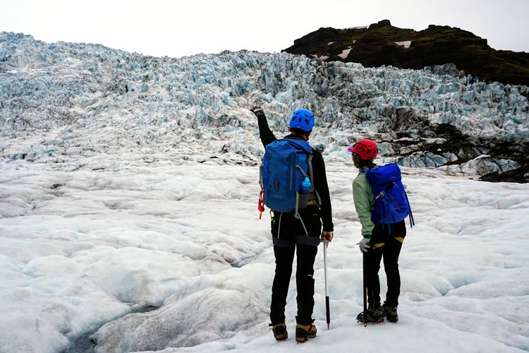 Guide Asgeir Ingi and Sue Minter on Falljokull Glacier