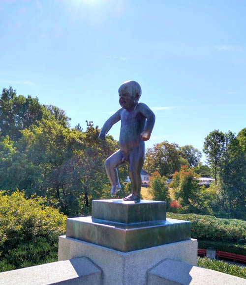 Tempat untuk dikunjungi di Oslo: Sinnatagen patung Gustav Vigeland adalah ikon kesayangan Oslo