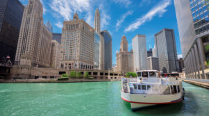 Architecture Takes Centerstage on This Chicago Architecture Boat Tour  