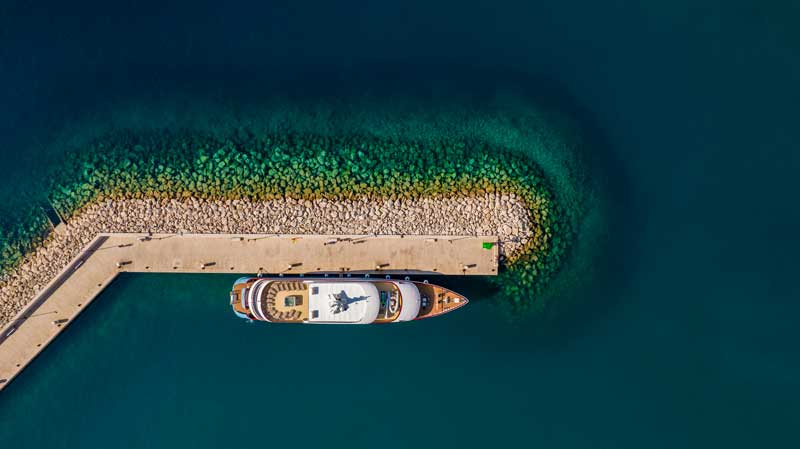 The crewed charter yacht Ohana in Croatia. Photo by Goolets