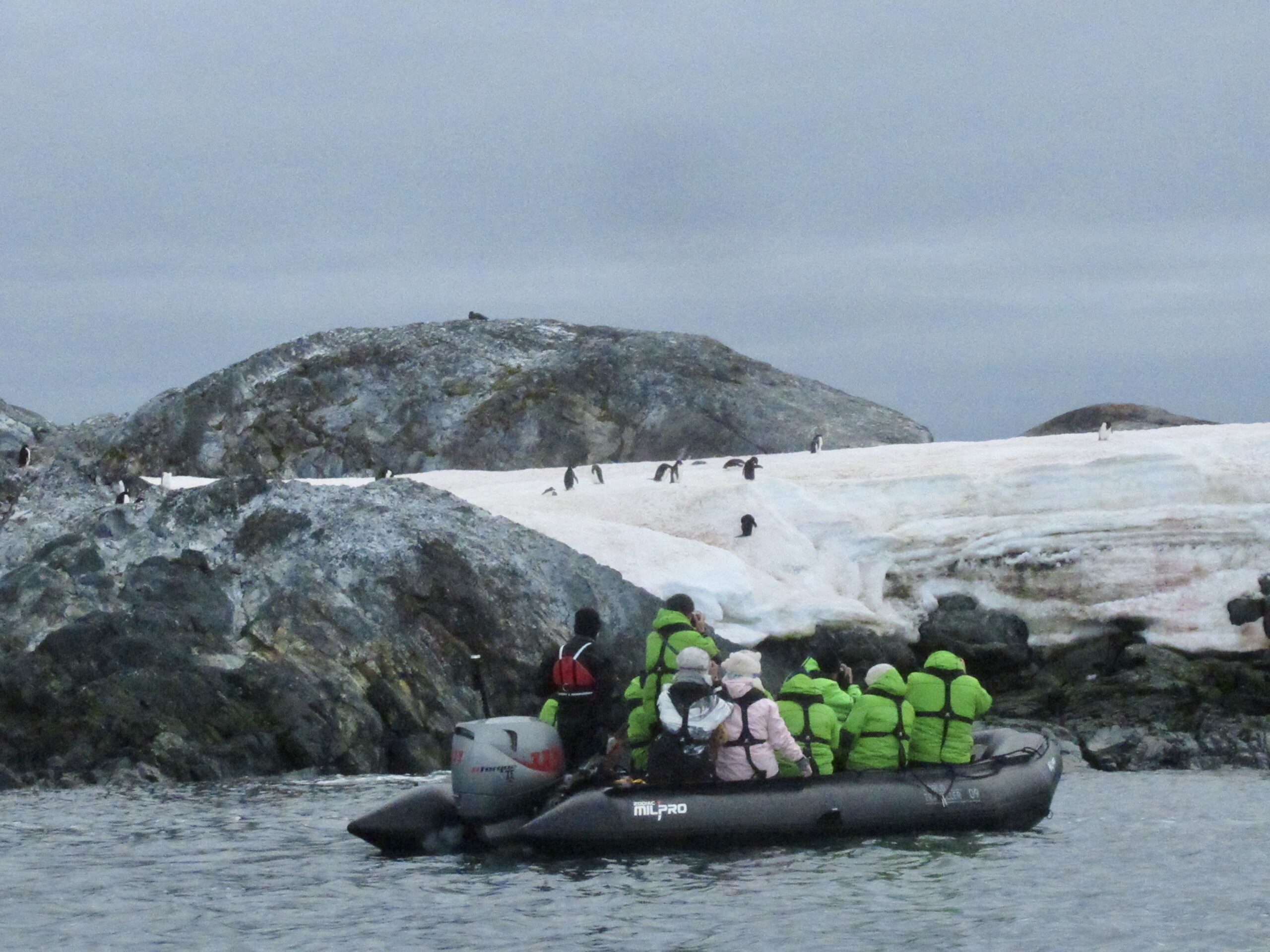 Zodiac trip past Yalour Islands