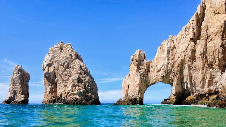Cabo San Lucas, Baja California Sur, Meksiko.  Foto oleh Mario Mendez, Unsplash