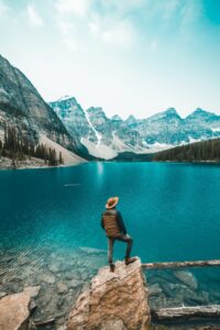 Moraine Lake, Canada. Photo by Redd F, Unsplash