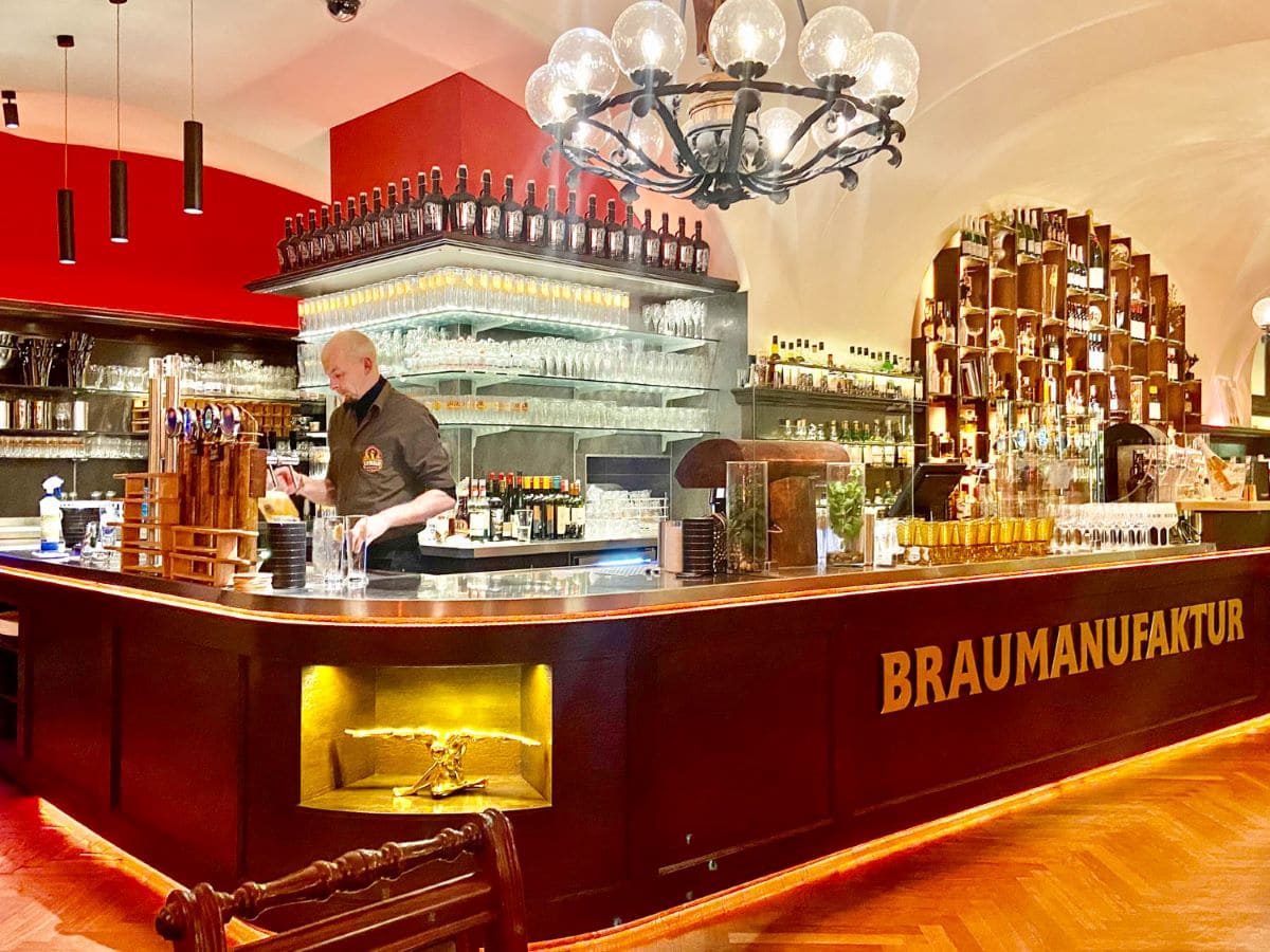 Leipzig, Germany, image of Rathskeller House and bartender