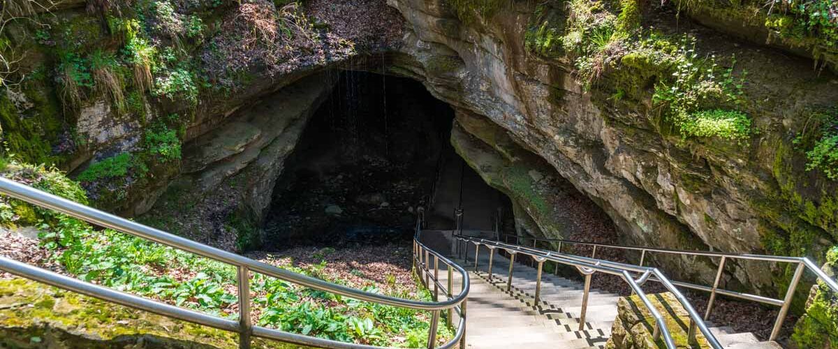 Entrance to Mammoth Cave National Park