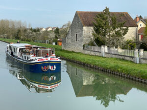 Barge Cruise in France Burgundy Canal Cruise La Belle Epoque.