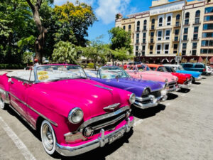 Love Stories – Havana, Cuba’s Ladies in Red at the Kempinski Gran Hotel Manzana
