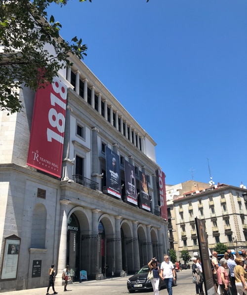 In front of the Teatro Real building.