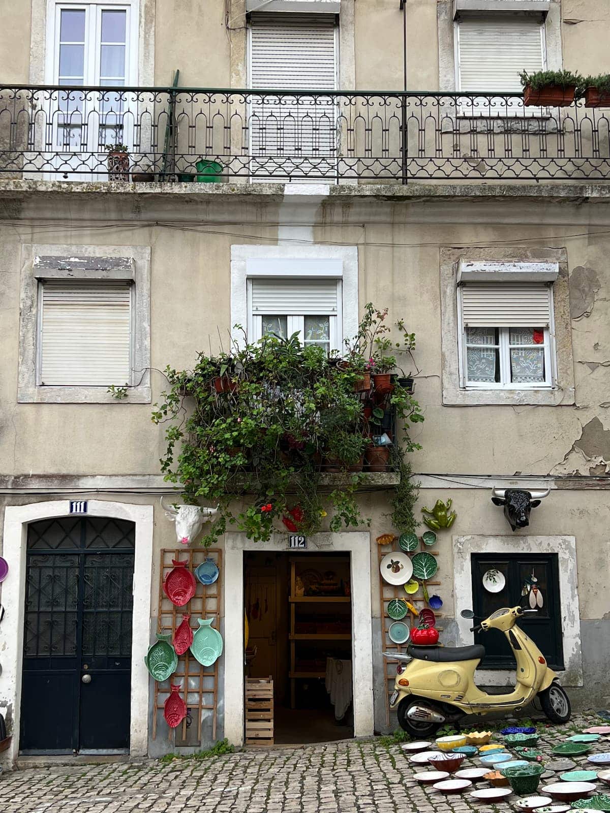 Building front in Lisbon. Photo by Sadia Maqsood