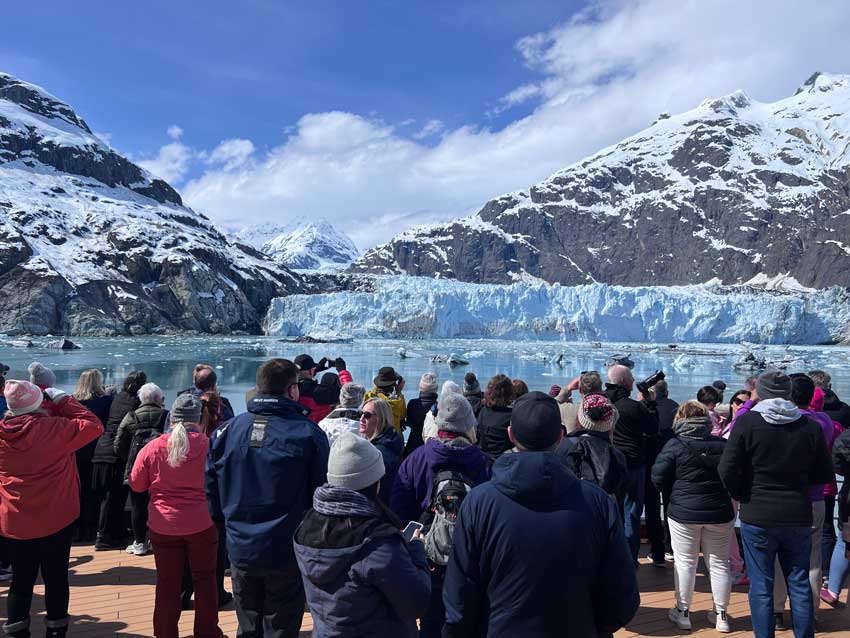 Passengers enjoying the magnificent view of Glacier Bay