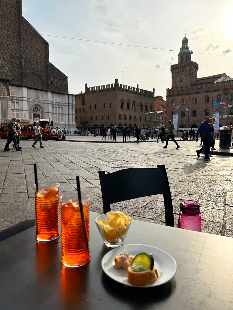 Aperol spritz at Piazza Maggiore