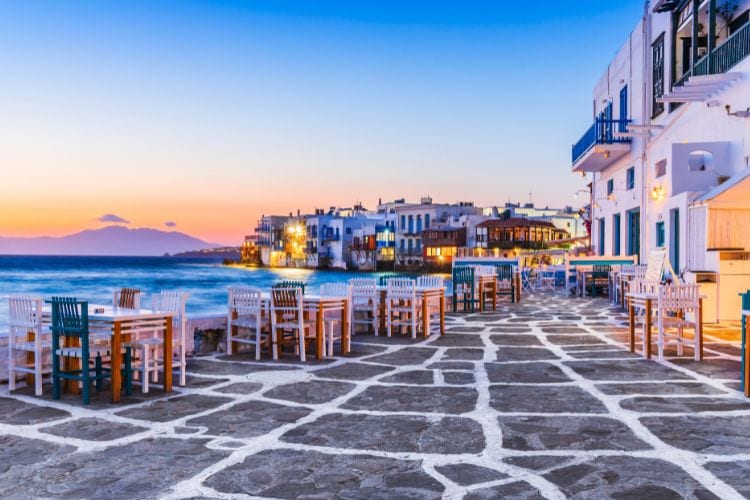 Waterside cafes in Mykonos