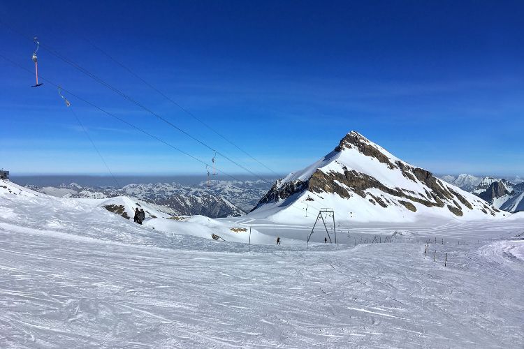 Ski slope at Glacier 3000