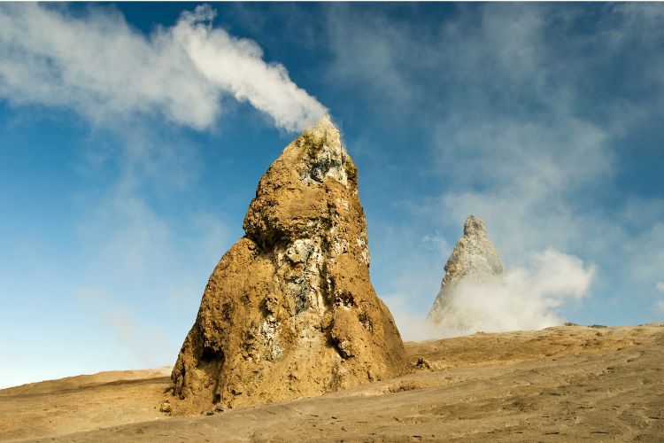 Sulphur vents on Ol Doinyo Lengai