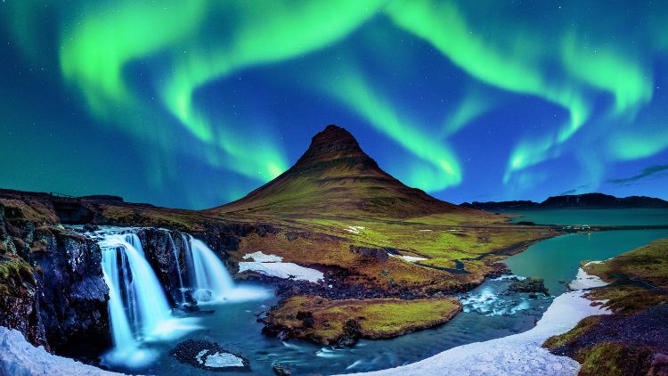 The Northern Lights in Iceland. Photo by Canva