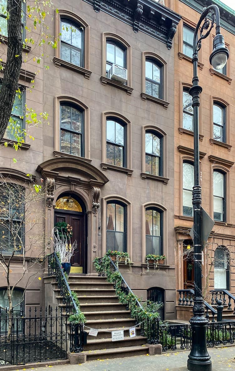 Carrie Bradshaw Stoop. Photo by R.C. Staab