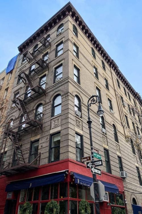 NYC Movies Friends Building