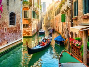 When Is the Best Time to Visit Venice?