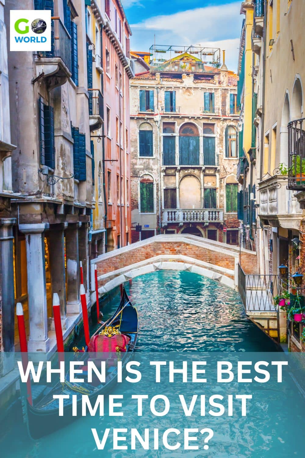 Choose the best time to visit Venice and experience the Venetian atmosphere with this guide on what to expect every month of the year. #veniceitaly #besttimetovisitvenice