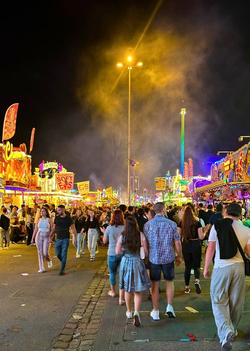 Cannstatter Volksfest Carnival. Photo by Isabella Miller