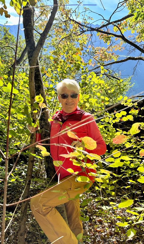 Irmgard claiming her meditation tree. Photo by Isabella Miller