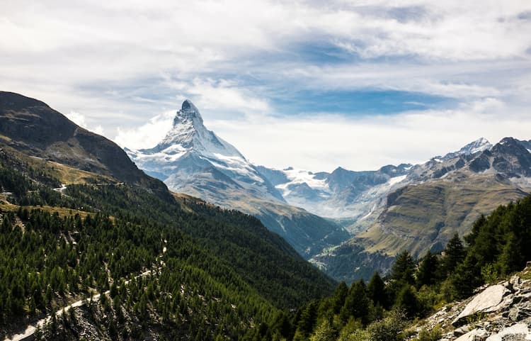 Matterhorn in Switzerland. Photo by Chris Holgersson, Unsplash