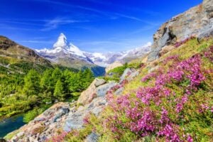 The entire country of Switzerland is jaw-droppingly gorgeous, but here are 14 of our favorite spots. Image by SCStock from Getty Images via Canva