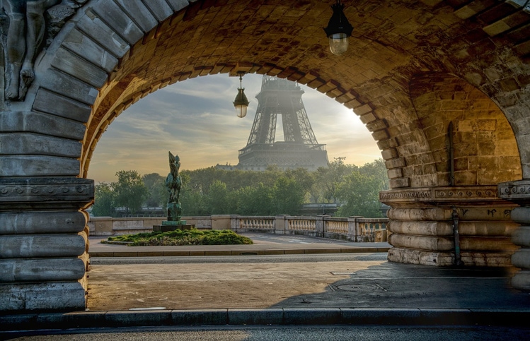 Arch looking out to Eiffel Tower