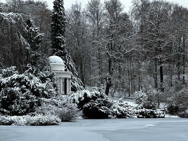 Gardens at Wilhelmshöhe Palace. Photo by Janna Graber