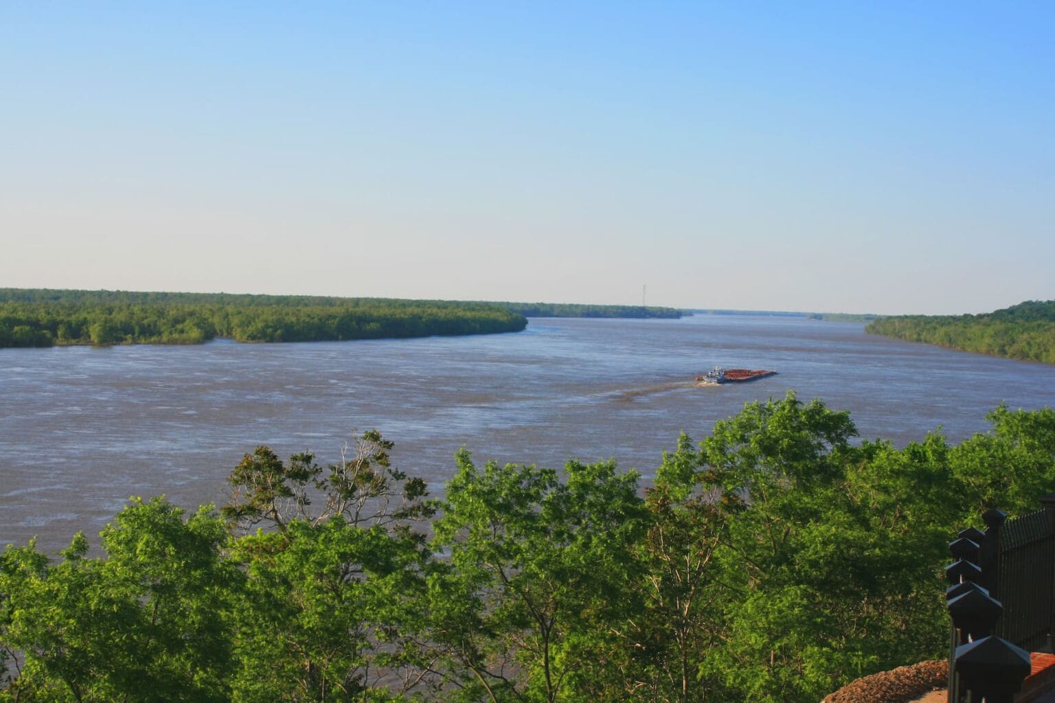 Natchez, Mississippi lies high on a bluff overlooking the Mississippi River. Photo by Frank Hosek