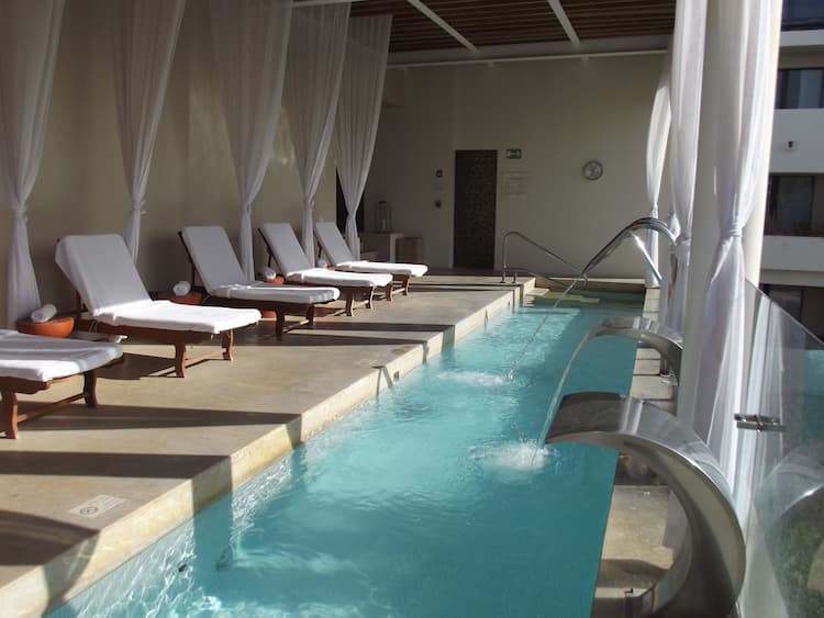 The plunge pool and relaxation lounge chairs at the Spa are a must-do. Photo by Irene Middleman Thomas