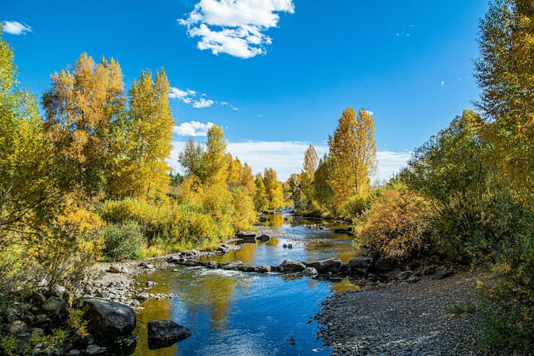 Steamboat Springs, Colorado. Photo by Matthew Hernandez, Unsplash