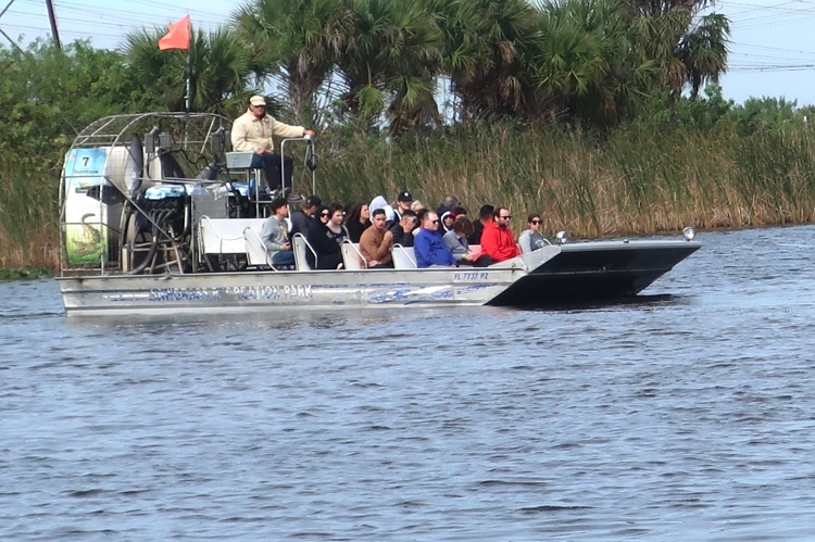 Airboat rides to spot wildlife in Broward County