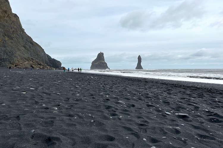 Reynisfjara beach. Photo by Laura Olcelli