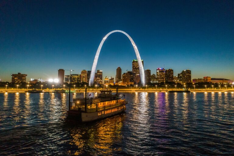 St Louis Skyline photo. Photo by explore St Louis