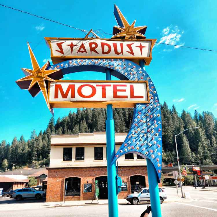 The Stardust Motel in downtown Wallace. Photo by Alyssa Charpentier