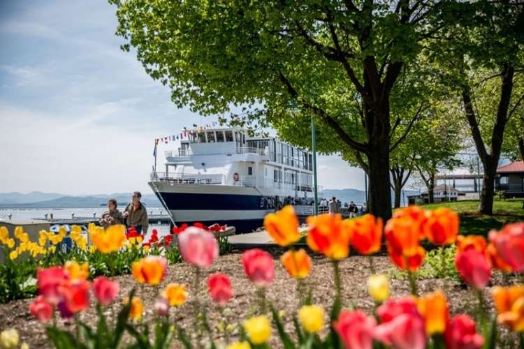 Take in Lake Champlain from aboard the Spirit of Ethan Allen which offers scenic and meal cruises. Fans of lighthouses will spot three on the tour.