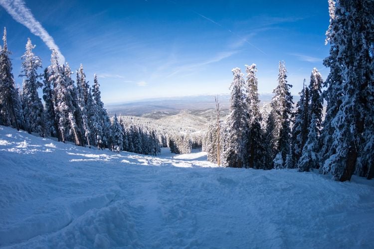Sunny day on the slopes in Santa Fe