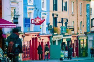 Portobello Road, Notting Hill, London. Photo by Canva