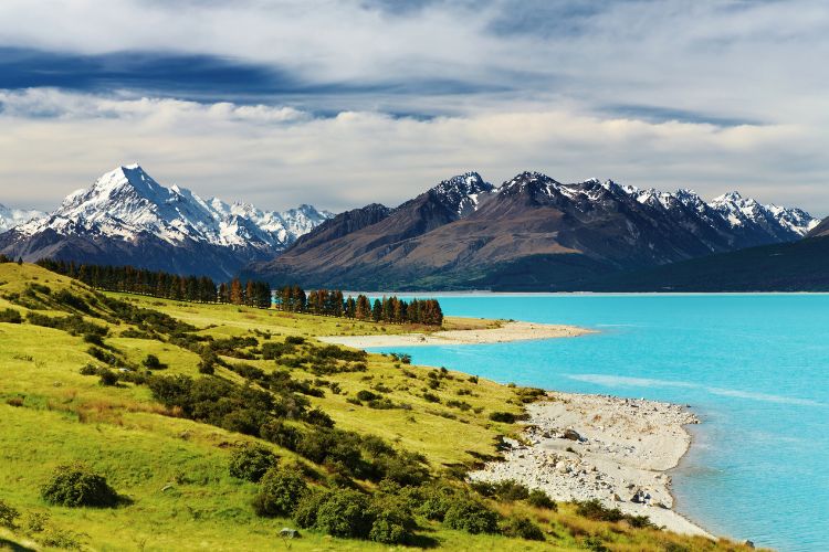 Mount Cook and Pukaki Lake in New Zealand