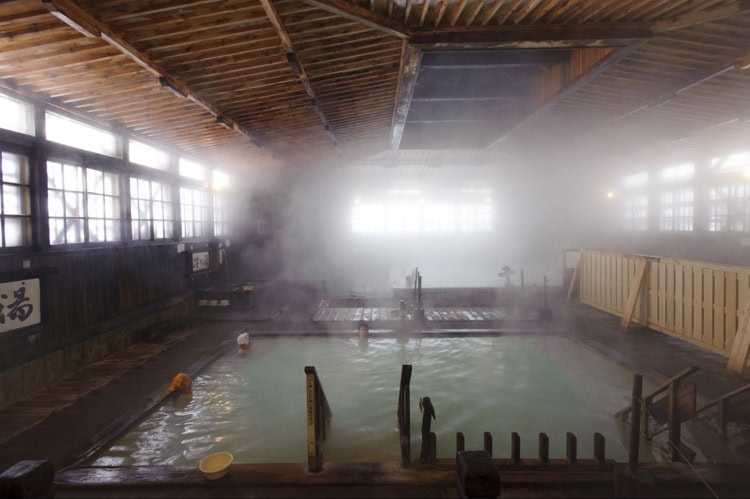 Sukayu-Onsen Hotspring. Photo courtesy of Prefecture, Tourism and International Affairs Strategy Bureau, Tourist Attraction and Exchanges Section