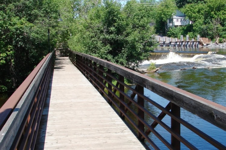 People strolling along the Almonte River Walk