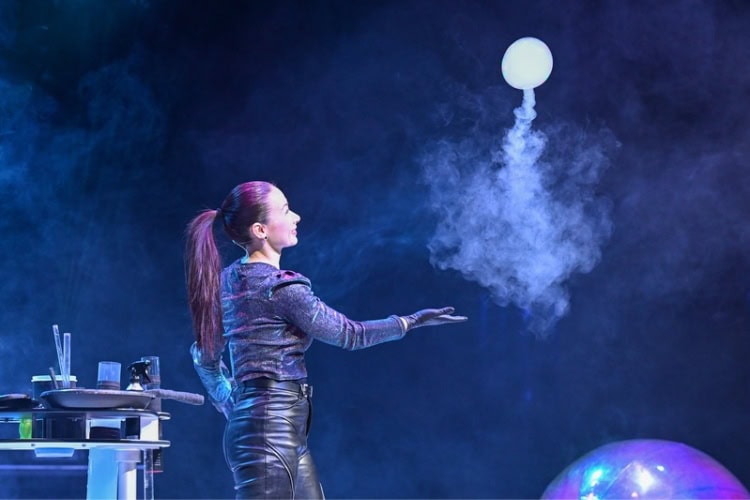 Gazillion Bubble Show