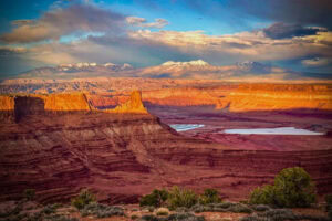 Dead Horse Point State Park, a breathtaking stop on our van journey through canyon country. Photo by Teri K. Miller
