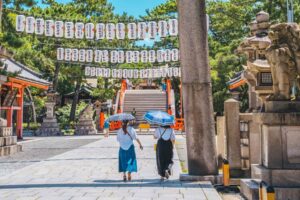 Sumiyoshitaisha Station in Osaka, Japan. Photo by Roméo A., Unsplash