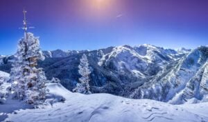 Beautiful snowy mountains in Colorado. Photo by Jonathan Ross/iStock