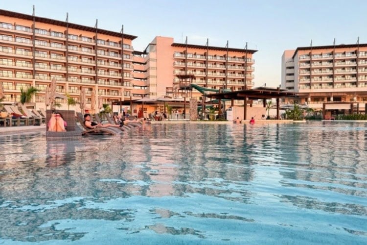 Dreams Estrella Del Mar. Photo by Jill Weinlein